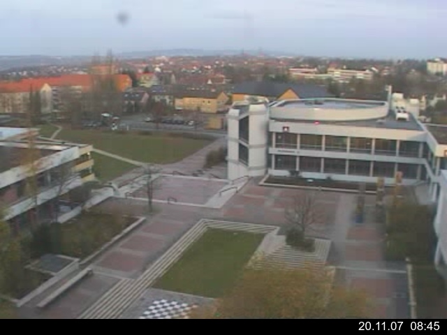 Foto der Webcam: Verwaltungsgeb&auml;ude, Innenhof mit Audimax, H&ouml;rsaal-Geb&auml;ude 1