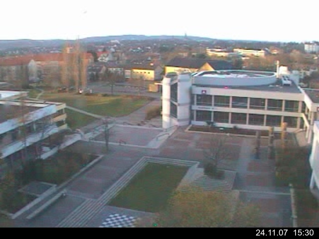 Foto der Webcam: Verwaltungsgeb&auml;ude, Innenhof mit Audimax, H&ouml;rsaal-Geb&auml;ude 1