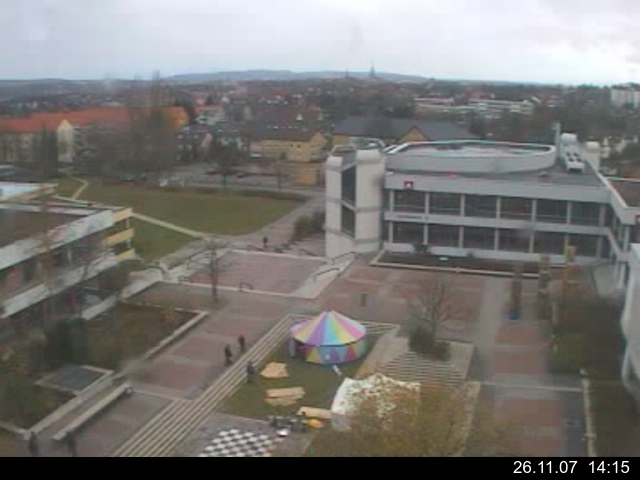 Foto der Webcam: Verwaltungsgeb&auml;ude, Innenhof mit Audimax, H&ouml;rsaal-Geb&auml;ude 1