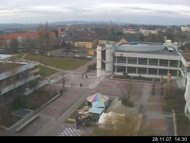 Foto der Webcam: Verwaltungsgeb&auml;ude, Innenhof mit Audimax, H&ouml;rsaal-Geb&auml;ude 1