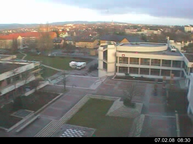 Foto der Webcam: Verwaltungsgeb&auml;ude, Innenhof mit Audimax, H&ouml;rsaal-Geb&auml;ude 1