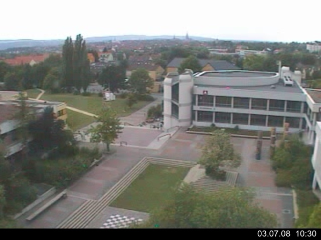 Foto der Webcam: Verwaltungsgeb&auml;ude, Innenhof mit Audimax, H&ouml;rsaal-Geb&auml;ude 1