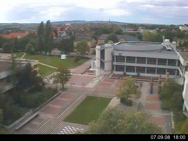 Foto der Webcam: Verwaltungsgeb&auml;ude, Innenhof mit Audimax, H&ouml;rsaal-Geb&auml;ude 1