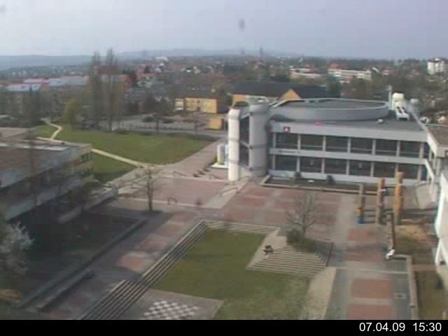 Foto der Webcam: Verwaltungsgeb&auml;ude, Innenhof mit Audimax, H&ouml;rsaal-Geb&auml;ude 1