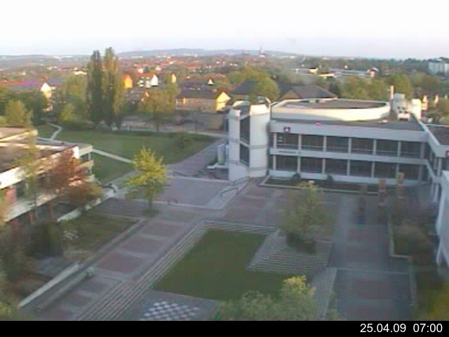 Foto der Webcam: Verwaltungsgeb&auml;ude, Innenhof mit Audimax, H&ouml;rsaal-Geb&auml;ude 1