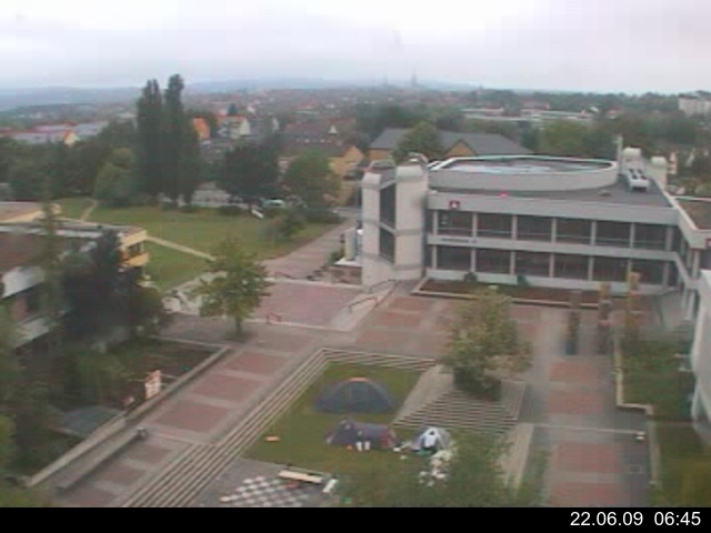 Foto der Webcam: Verwaltungsgeb&auml;ude, Innenhof mit Audimax, H&ouml;rsaal-Geb&auml;ude 1