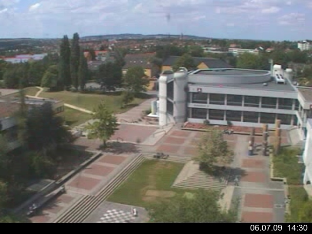 Foto der Webcam: Verwaltungsgeb&auml;ude, Innenhof mit Audimax, H&ouml;rsaal-Geb&auml;ude 1