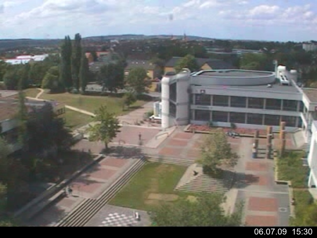 Foto der Webcam: Verwaltungsgeb&auml;ude, Innenhof mit Audimax, H&ouml;rsaal-Geb&auml;ude 1
