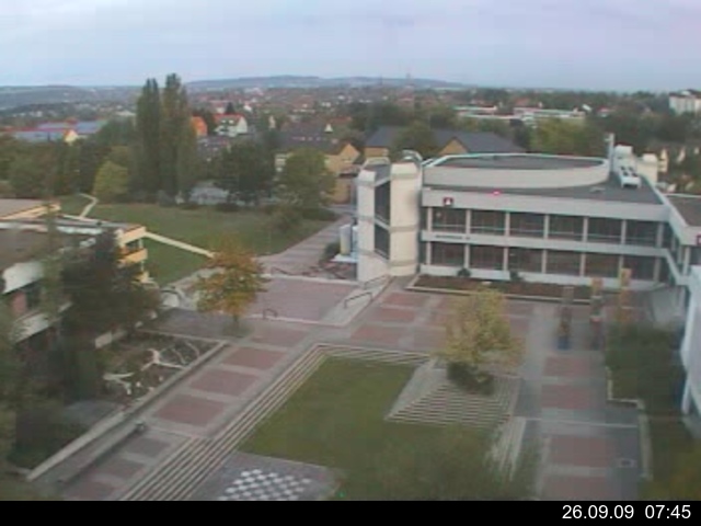 Foto der Webcam: Verwaltungsgeb&auml;ude, Innenhof mit Audimax, H&ouml;rsaal-Geb&auml;ude 1