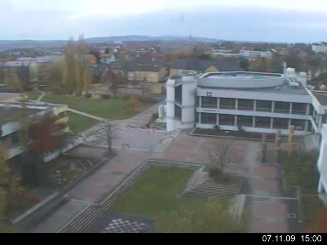 Foto der Webcam: Verwaltungsgeb&auml;ude, Innenhof mit Audimax, H&ouml;rsaal-Geb&auml;ude 1