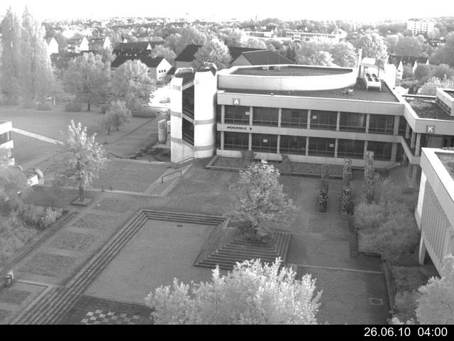 Foto der Webcam: Verwaltungsgeb&auml;ude, Innenhof mit Audimax, H&ouml;rsaal-Geb&auml;ude 1
