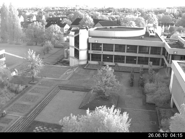 Foto der Webcam: Verwaltungsgeb&auml;ude, Innenhof mit Audimax, H&ouml;rsaal-Geb&auml;ude 1