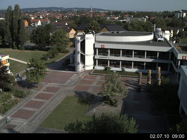 Foto der Webcam: Verwaltungsgeb&auml;ude, Innenhof mit Audimax, H&ouml;rsaal-Geb&auml;ude 1