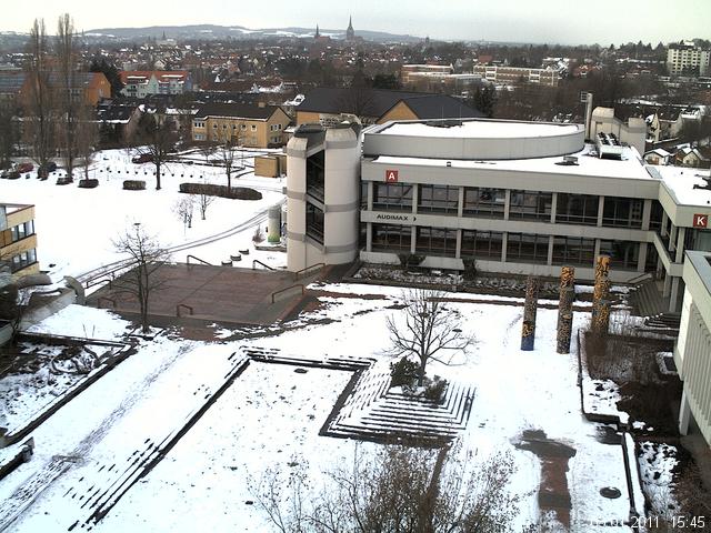 Foto der Webcam: Verwaltungsgeb&auml;ude, Innenhof mit Audimax, H&ouml;rsaal-Geb&auml;ude 1