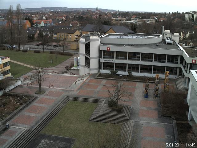 Foto der Webcam: Verwaltungsgeb&auml;ude, Innenhof mit Audimax, H&ouml;rsaal-Geb&auml;ude 1