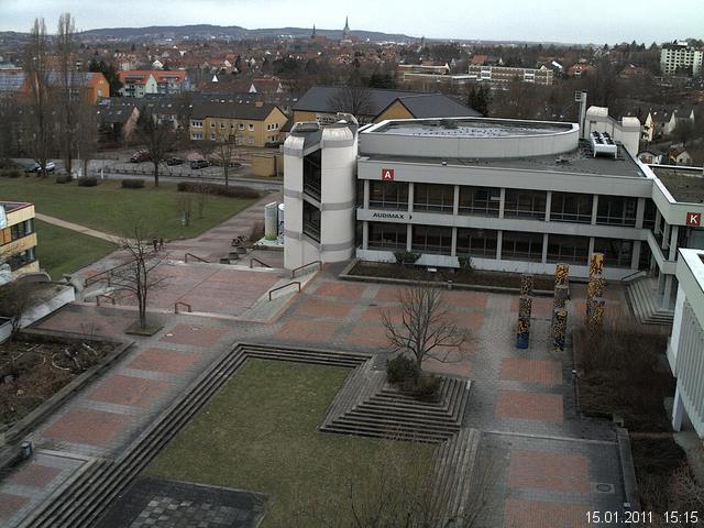 Foto der Webcam: Verwaltungsgeb&auml;ude, Innenhof mit Audimax, H&ouml;rsaal-Geb&auml;ude 1