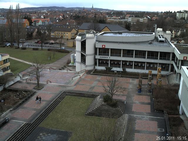 Foto der Webcam: Verwaltungsgeb&auml;ude, Innenhof mit Audimax, H&ouml;rsaal-Geb&auml;ude 1