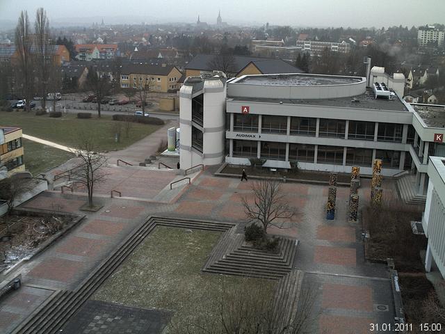 Foto der Webcam: Verwaltungsgeb&auml;ude, Innenhof mit Audimax, H&ouml;rsaal-Geb&auml;ude 1