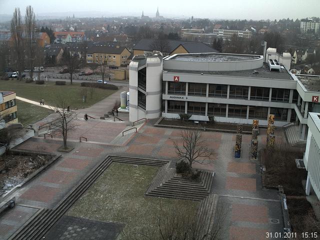 Foto der Webcam: Verwaltungsgeb&auml;ude, Innenhof mit Audimax, H&ouml;rsaal-Geb&auml;ude 1