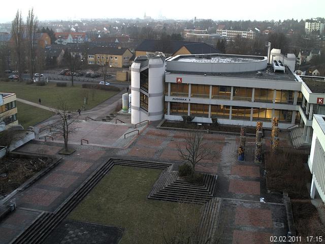 Foto der Webcam: Verwaltungsgeb&auml;ude, Innenhof mit Audimax, H&ouml;rsaal-Geb&auml;ude 1