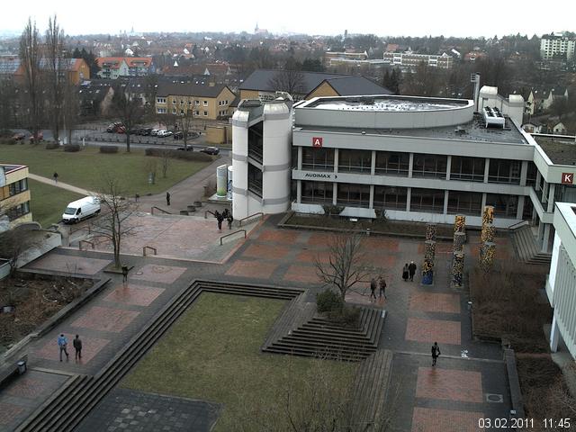 Foto der Webcam: Verwaltungsgeb&auml;ude, Innenhof mit Audimax, H&ouml;rsaal-Geb&auml;ude 1