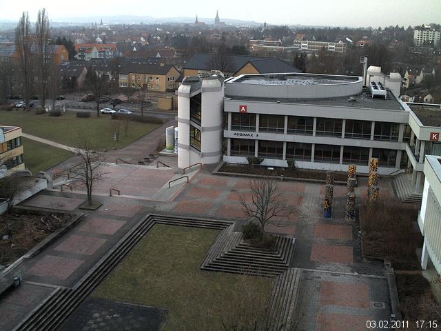 Foto der Webcam: Verwaltungsgeb&auml;ude, Innenhof mit Audimax, H&ouml;rsaal-Geb&auml;ude 1