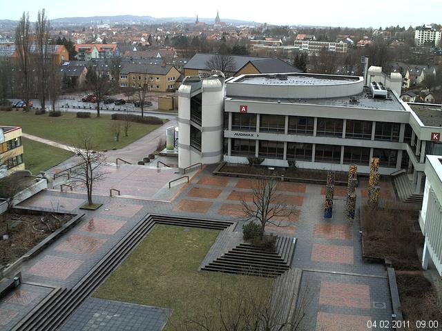 Foto der Webcam: Verwaltungsgeb&auml;ude, Innenhof mit Audimax, H&ouml;rsaal-Geb&auml;ude 1