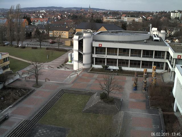 Foto der Webcam: Verwaltungsgeb&auml;ude, Innenhof mit Audimax, H&ouml;rsaal-Geb&auml;ude 1