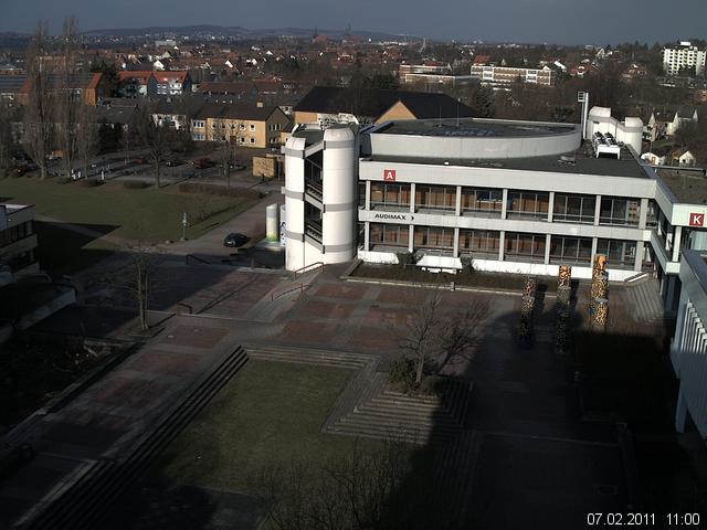 Foto der Webcam: Verwaltungsgeb&auml;ude, Innenhof mit Audimax, H&ouml;rsaal-Geb&auml;ude 1