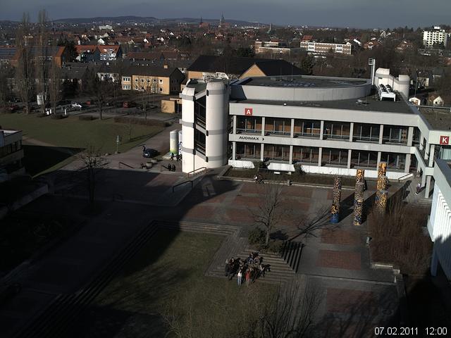 Foto der Webcam: Verwaltungsgeb&auml;ude, Innenhof mit Audimax, H&ouml;rsaal-Geb&auml;ude 1