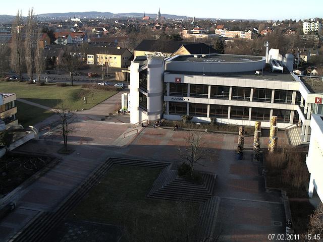 Foto der Webcam: Verwaltungsgeb&auml;ude, Innenhof mit Audimax, H&ouml;rsaal-Geb&auml;ude 1