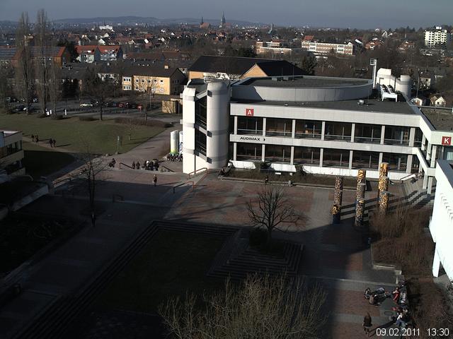Foto der Webcam: Verwaltungsgeb&auml;ude, Innenhof mit Audimax, H&ouml;rsaal-Geb&auml;ude 1