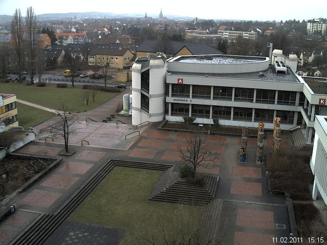 Foto der Webcam: Verwaltungsgeb&auml;ude, Innenhof mit Audimax, H&ouml;rsaal-Geb&auml;ude 1