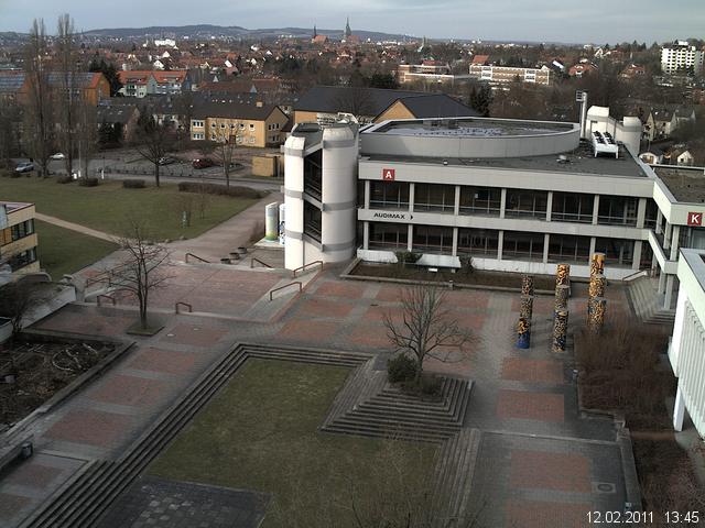 Foto der Webcam: Verwaltungsgeb&auml;ude, Innenhof mit Audimax, H&ouml;rsaal-Geb&auml;ude 1