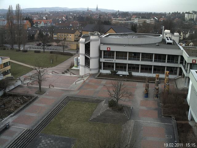 Foto der Webcam: Verwaltungsgeb&auml;ude, Innenhof mit Audimax, H&ouml;rsaal-Geb&auml;ude 1