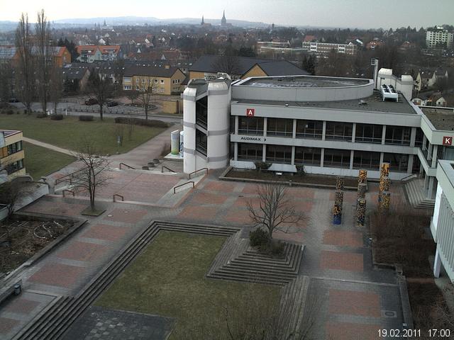 Foto der Webcam: Verwaltungsgeb&auml;ude, Innenhof mit Audimax, H&ouml;rsaal-Geb&auml;ude 1