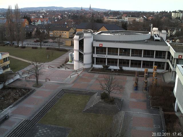 Foto der Webcam: Verwaltungsgeb&auml;ude, Innenhof mit Audimax, H&ouml;rsaal-Geb&auml;ude 1