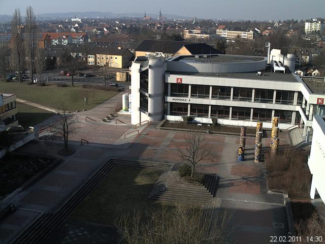 Foto der Webcam: Verwaltungsgeb&auml;ude, Innenhof mit Audimax, H&ouml;rsaal-Geb&auml;ude 1