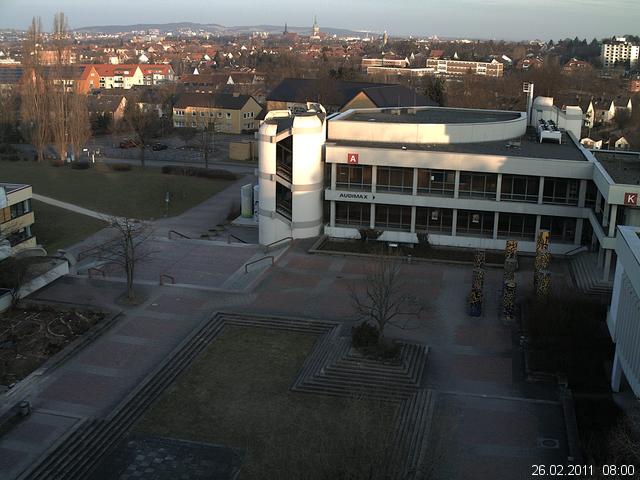 Foto der Webcam: Verwaltungsgeb&auml;ude, Innenhof mit Audimax, H&ouml;rsaal-Geb&auml;ude 1
