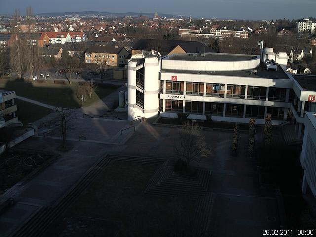 Foto der Webcam: Verwaltungsgeb&auml;ude, Innenhof mit Audimax, H&ouml;rsaal-Geb&auml;ude 1