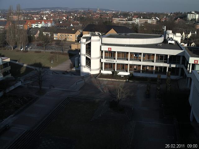 Foto der Webcam: Verwaltungsgeb&auml;ude, Innenhof mit Audimax, H&ouml;rsaal-Geb&auml;ude 1