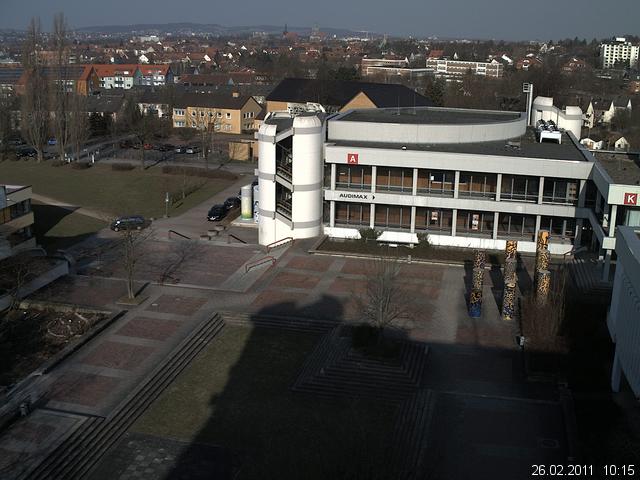 Foto der Webcam: Verwaltungsgeb&auml;ude, Innenhof mit Audimax, H&ouml;rsaal-Geb&auml;ude 1