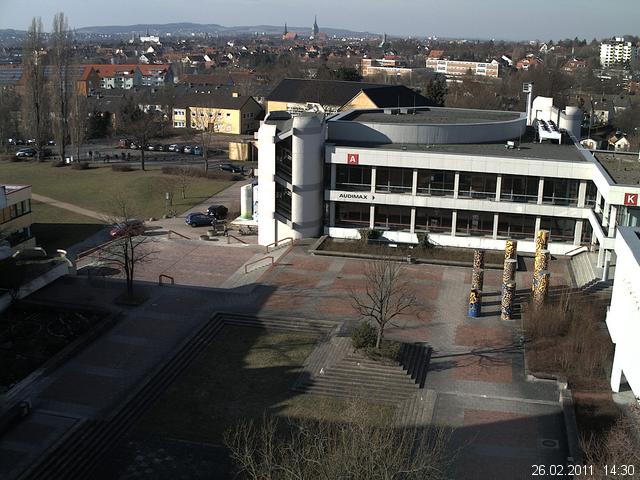 Foto der Webcam: Verwaltungsgeb&auml;ude, Innenhof mit Audimax, H&ouml;rsaal-Geb&auml;ude 1
