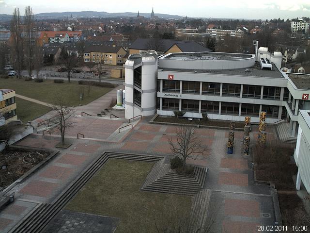 Foto der Webcam: Verwaltungsgeb&auml;ude, Innenhof mit Audimax, H&ouml;rsaal-Geb&auml;ude 1