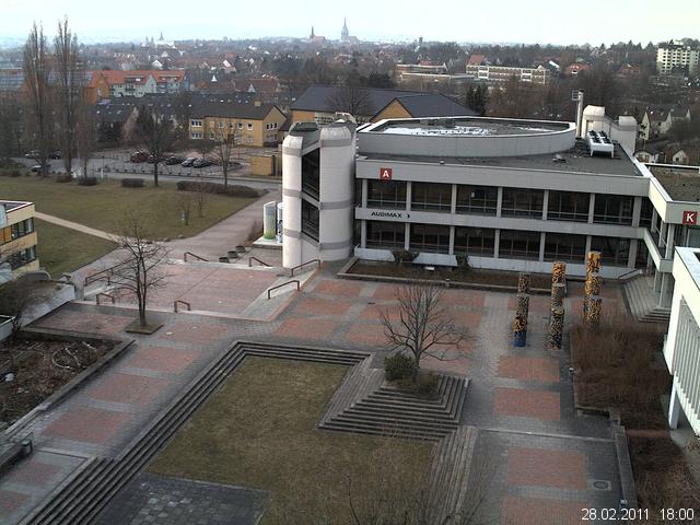 Foto der Webcam: Verwaltungsgeb&auml;ude, Innenhof mit Audimax, H&ouml;rsaal-Geb&auml;ude 1
