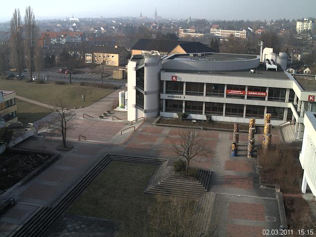 Foto der Webcam: Verwaltungsgeb&auml;ude, Innenhof mit Audimax, H&ouml;rsaal-Geb&auml;ude 1