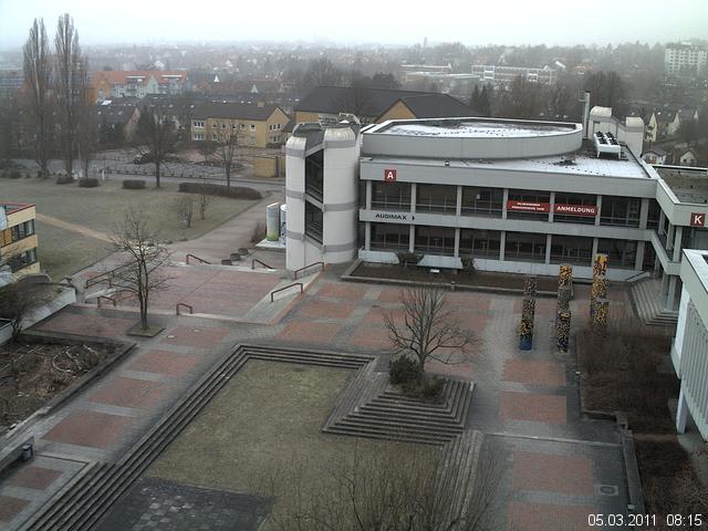 Foto der Webcam: Verwaltungsgeb&auml;ude, Innenhof mit Audimax, H&ouml;rsaal-Geb&auml;ude 1