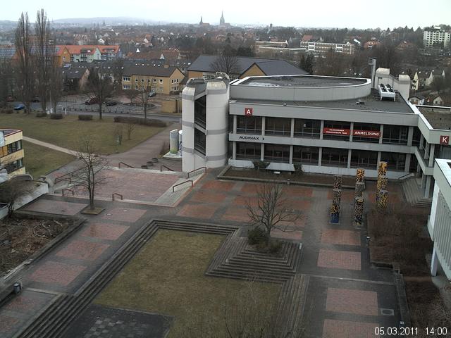Foto der Webcam: Verwaltungsgeb&auml;ude, Innenhof mit Audimax, H&ouml;rsaal-Geb&auml;ude 1