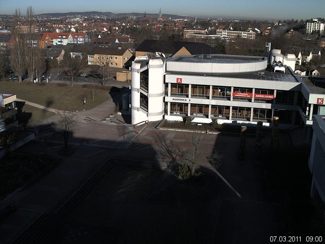 Foto der Webcam: Verwaltungsgeb&auml;ude, Innenhof mit Audimax, H&ouml;rsaal-Geb&auml;ude 1