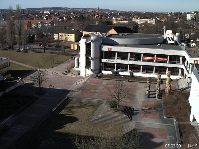 Foto der Webcam: Verwaltungsgeb&auml;ude, Innenhof mit Audimax, H&ouml;rsaal-Geb&auml;ude 1
